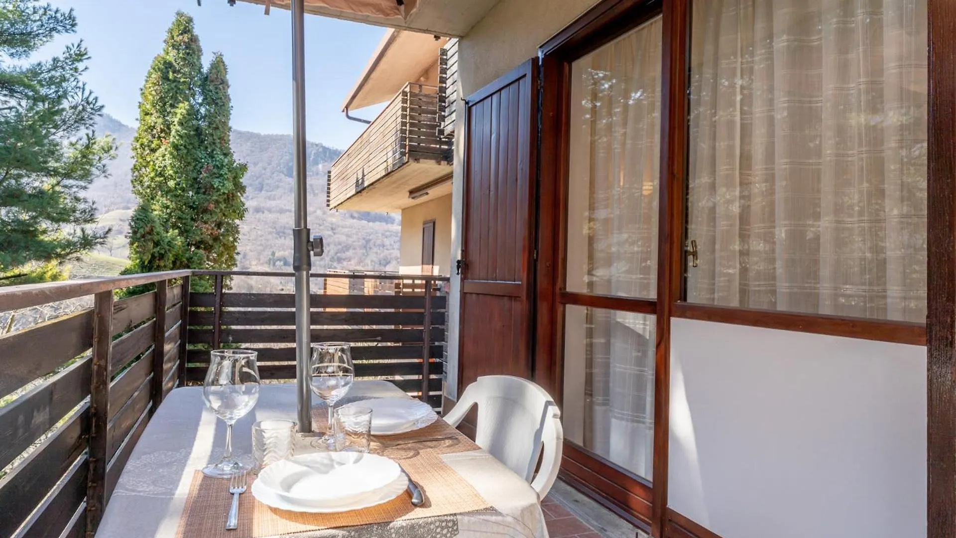 شقة Moggio Terrazzo 24 Cremeno